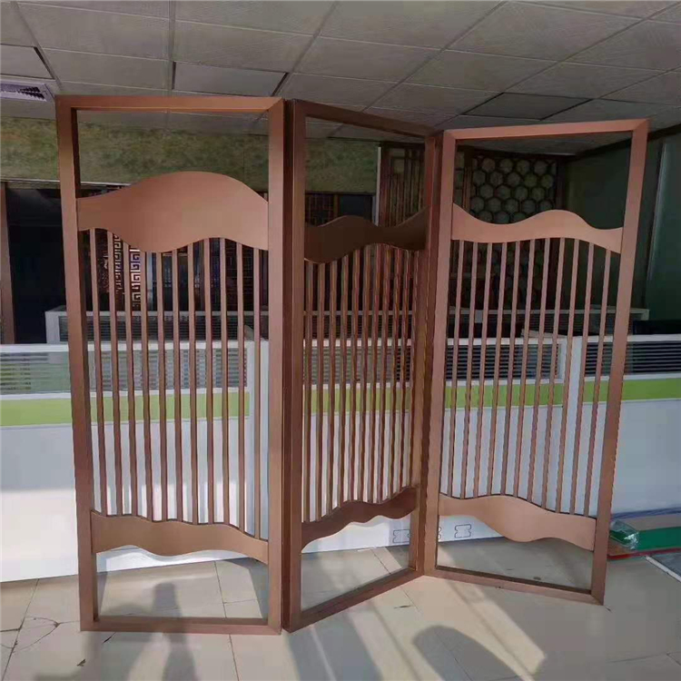 Decorative metal room divider detail